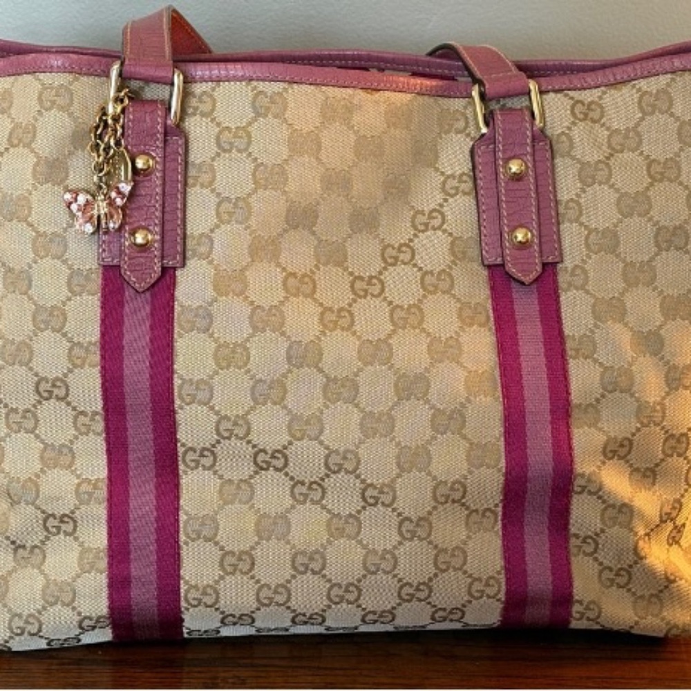 Vintage Gucci Logo Tote — Pink Trim & Charm